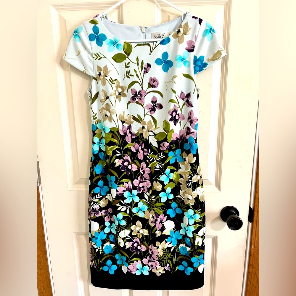 Beautiful Eliza J above the knee dress. Perfect condition.